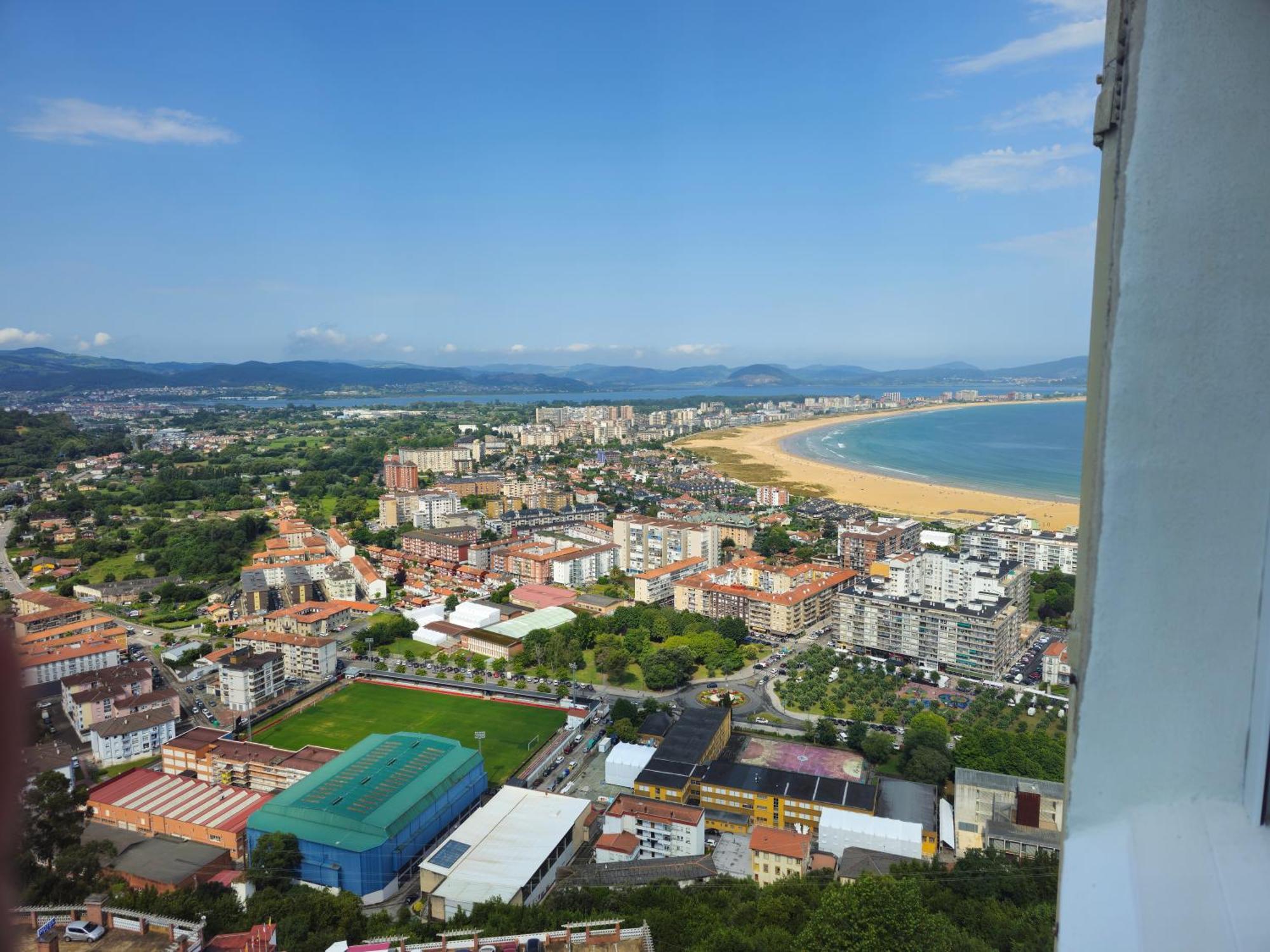 Апартаменты La Torre, Vistas A La Bahia Ларедо Экстерьер фото
